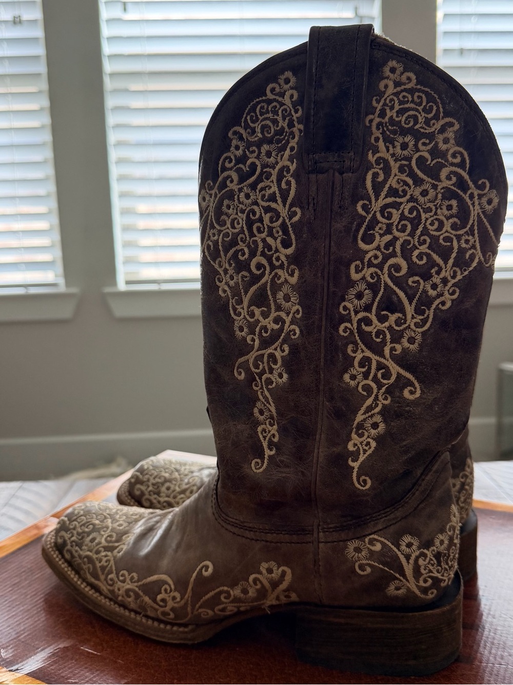 Corral Ladies Brown Crater Bone Embroidery Western Boots - Picture 6 of 10